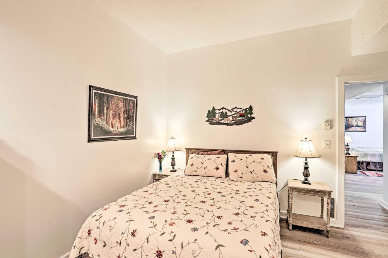 Asheville Mountain Getaway With Patio And Koi Pond! Eksteriør bilde