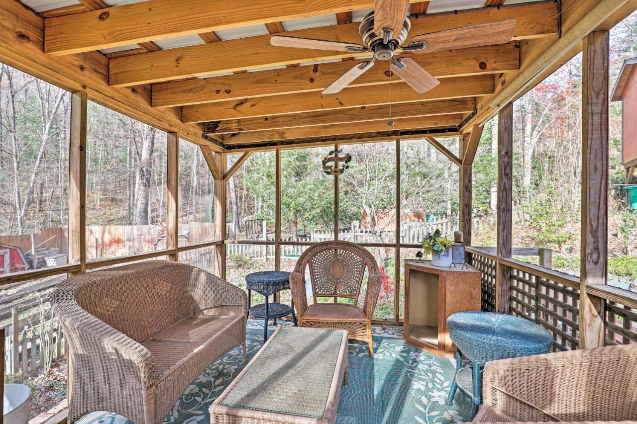 Asheville Mountain Getaway With Patio And Koi Pond! Eksteriør bilde