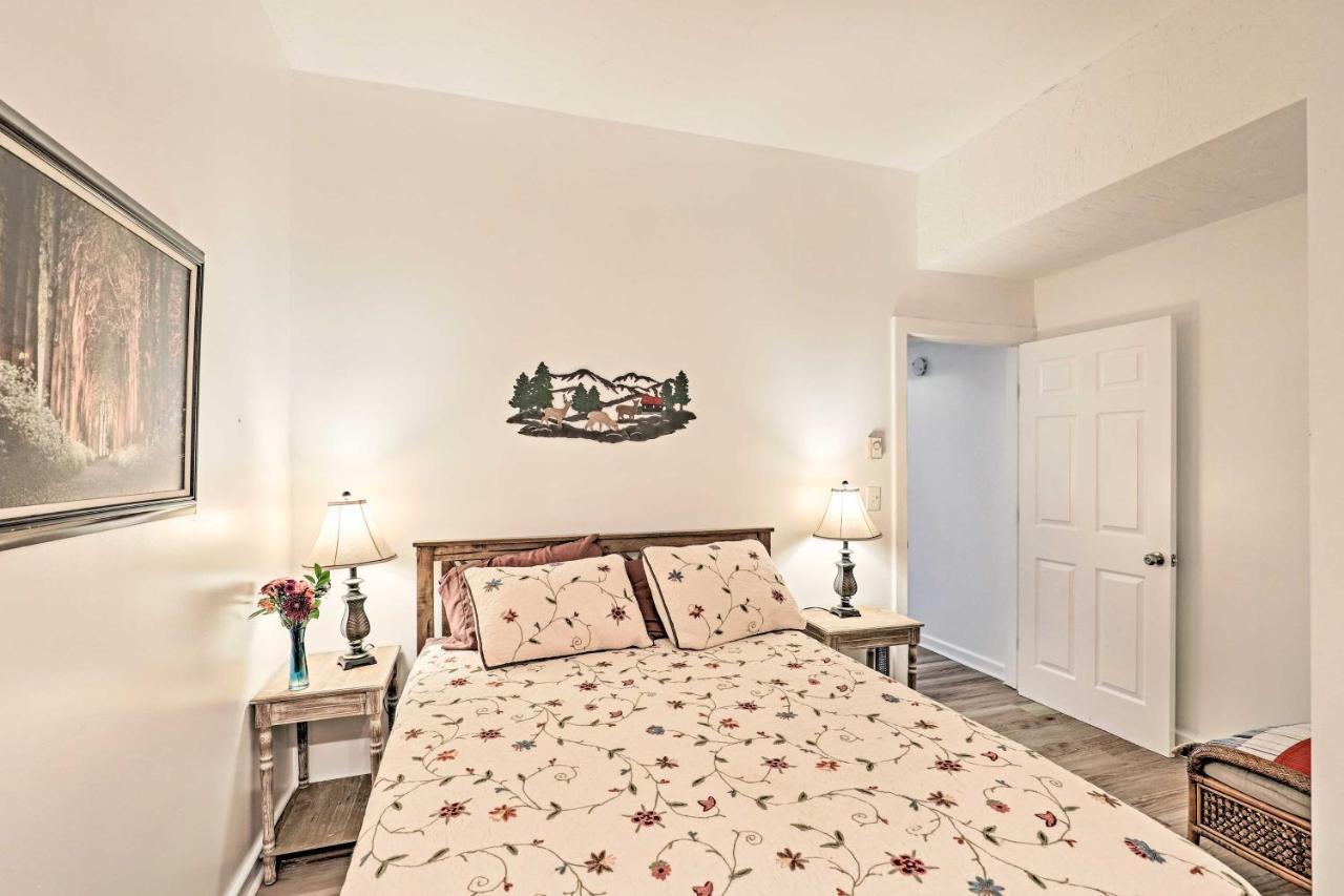 Asheville Mountain Getaway With Patio And Koi Pond! Eksteriør bilde